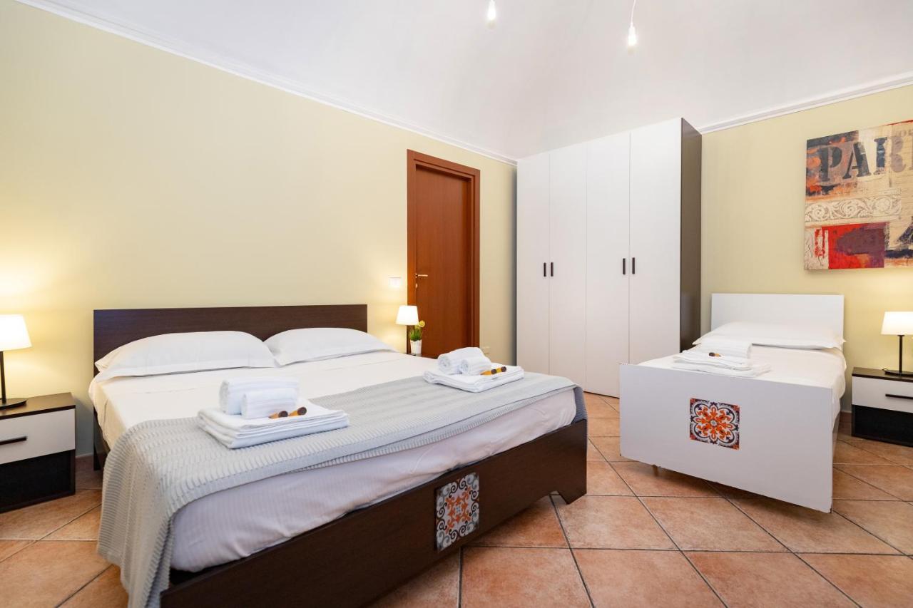 كاتانيا Stesicoro Exclusive Rooms المظهر الخارجي الصورة